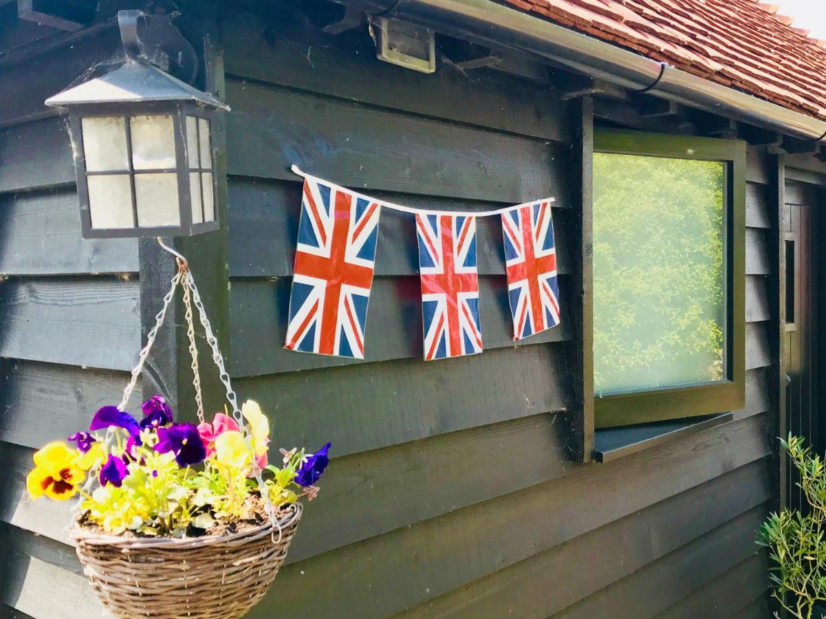 Bed and Breakfast The Cow Hide Arundel Exterior foto